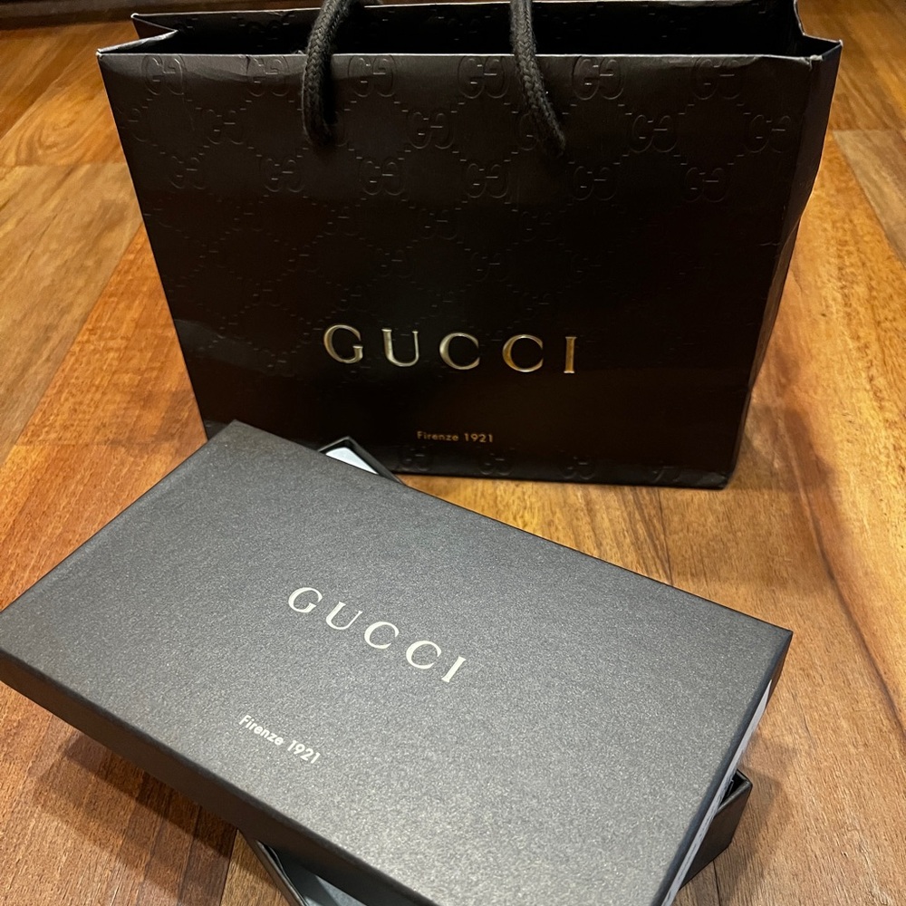 Gucci Shopping Bag / Wallet Box